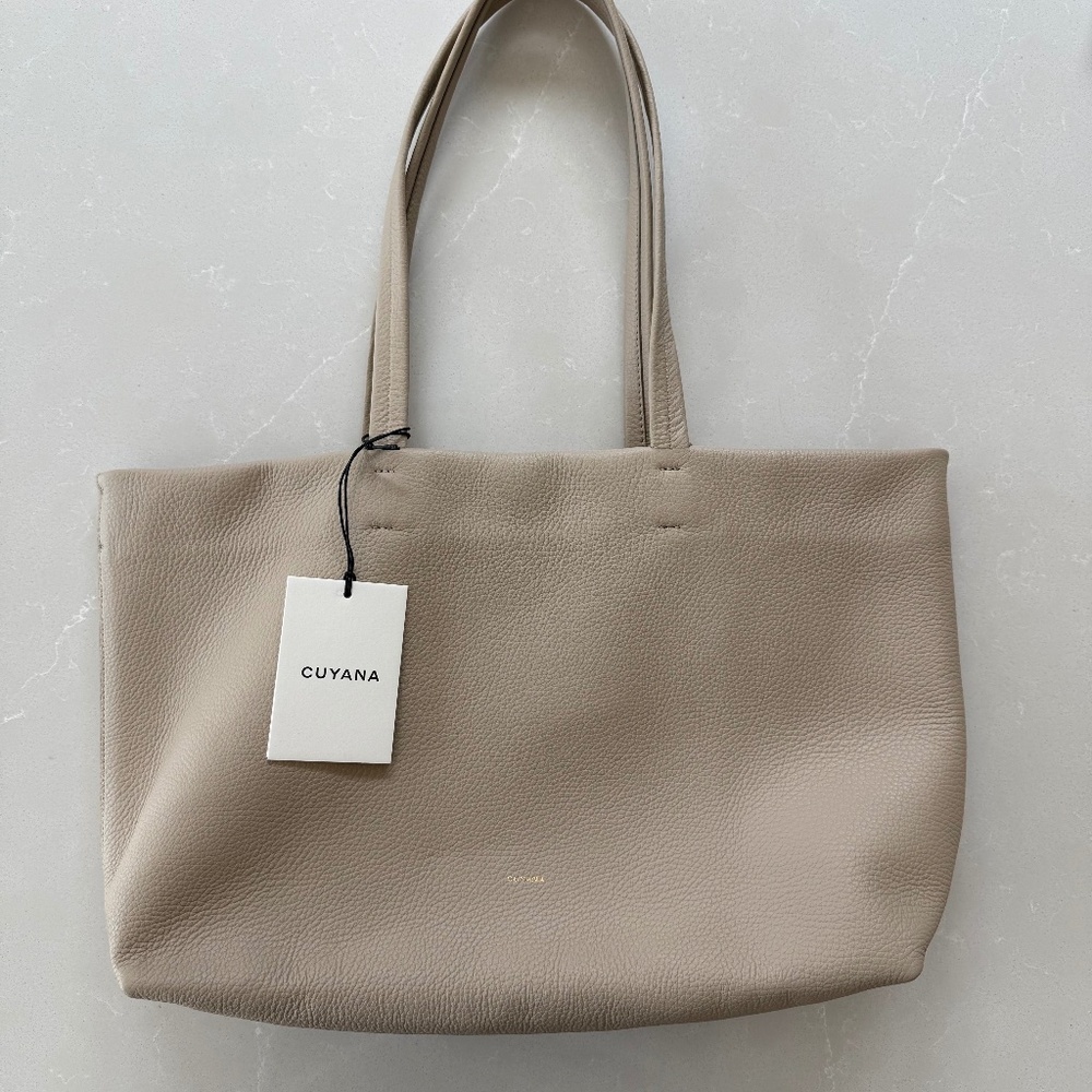 Cuyana small easy tote - Stone